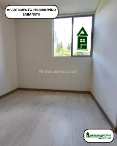 Apartamento de 3 alcobas en arriendo en San Jose, Sabaneta, 72 m² · foto 12 de 16