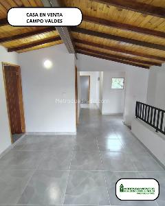 Casa de 3 alcobas en venta en Campo Valdes 1, Medellín, 75 m² · foto 5 de 9