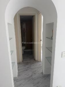 Apartamento en venta en La Candelaria, Medellín · foto 2 de 13