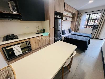 Apartaestudio en arriendo en Laureles, Medellín, 21 m² · foto 4 de 11
