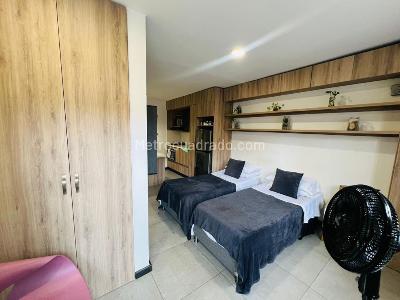 Apartaestudio en arriendo en Laureles, Medellín, 21 m² · foto 6 de 11