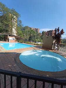 Apartamento de 3 alcobas en arriendo en Rodeo Alto, Medellín, 75 m² · foto 10 de 11