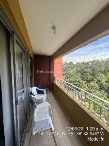 Apartamento en venta en La Castellana, Medellín · foto 7 de 19