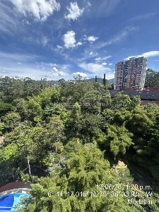Apartamento en venta en La Castellana, Medellín · foto 14 de 19