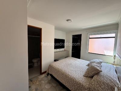 Apartaestudio en arriendo en La Castellana, Medellín, 58 m² · foto 9 de 14