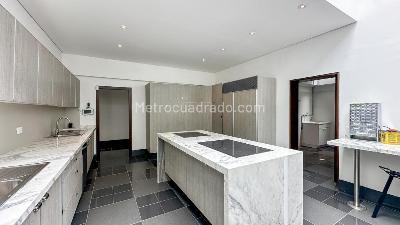 Casa de 3 alcobas en venta en Santa Ana, Bogotá, 557 m² · foto 3 de 20