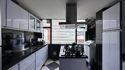 Casa de 5 alcobas en venta en Jose Joaquin Vargas, Bogotá, 628 m² · foto 4 de 20