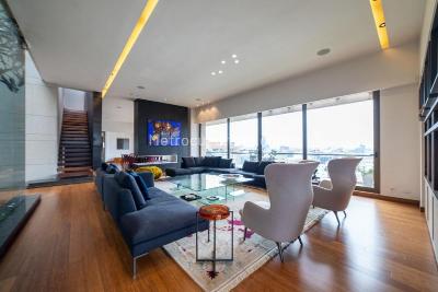 Apartamento de 5 alcobas en venta en Chico Norte, Bogotá, 1150 m² · foto 2 de 20