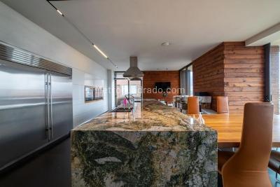 Apartamento de 5 alcobas en venta en Chico Norte, Bogotá, 1150 m² · foto 6 de 20