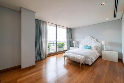 Apartamento de 5 alcobas en venta en Chico Norte, Bogotá, 1150 m² · foto 18 de 20