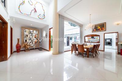 Casa de 4 alcobas en venta en Santa Barbara Alta, Bogotá, 434 m² · foto 8 de 20