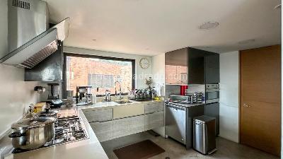 Apartamento de 2 alcobas en venta en El Refugio, Bogotá, 245 m² · foto 5 de 20