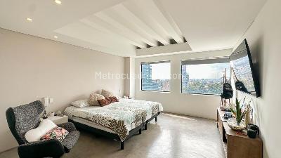 Apartamento de 2 alcobas en venta en El Refugio, Bogotá, 245 m² · foto 10 de 20