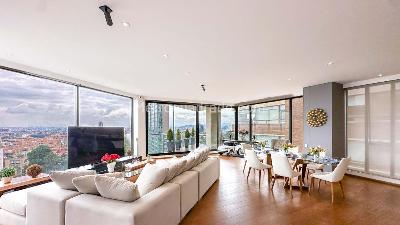 Apartamento en venta en El Refugio, Bogotá · foto 2 de 20