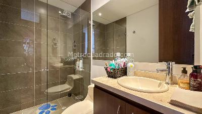 Apartamento de 4 alcobas en venta en Club De Los Lagartos, Bogotá, 280 m² · foto 16 de 20