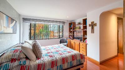 Apartamento de 3 alcobas en venta en Santa Barbara Occidental, Bogotá, 148 m² · foto 11 de 20