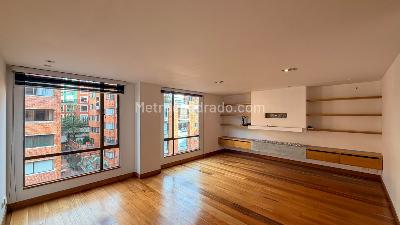 Apartamento de 2 alcobas en venta en Los Rosales, Bogotá, 152 m² · foto 9 de 20