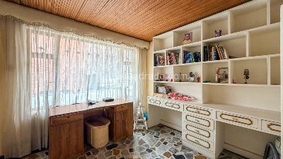 Casa de 4 alcobas en venta en Los Cedros, Bogotá, 390 m² · foto 17 de 20