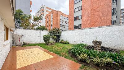 Casa de 4 alcobas en venta en Los Cedros, Bogotá, 390 m² · foto 5 de 20