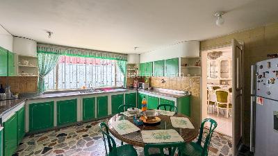 Casa de 4 alcobas en venta en Los Cedros, Bogotá, 390 m² · foto 8 de 20