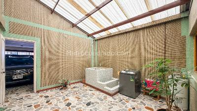 Casa de 4 alcobas en venta en Los Cedros, Bogotá, 390 m² · foto 9 de 20