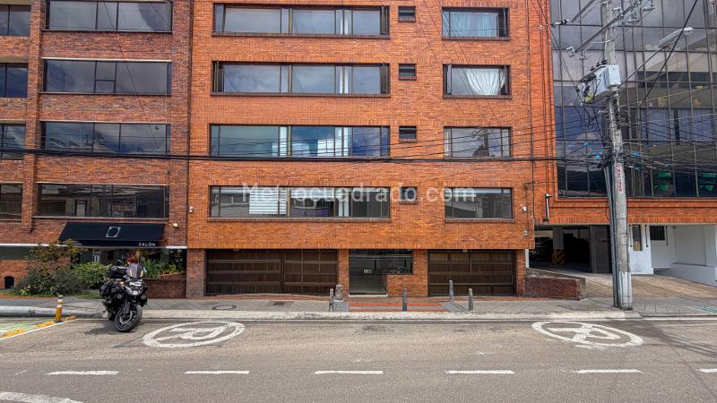 Piso – Bogotá, Chicó Lago - Vista 2