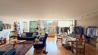 Apartamento de 3 alcobas en venta en Los Rosales, Bogotá, 230 m² · foto 5 de 20