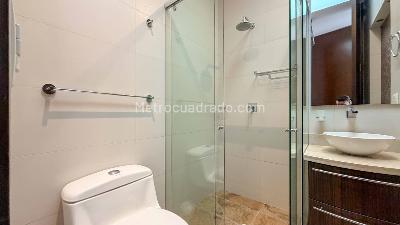 Apartamento de 3 alcobas en venta en Chico Norte, Bogotá, 230 m² · foto 13 de 20