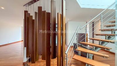Apartamento de 3 alcobas en venta en Chico Norte, Bogotá, 230 m² · foto 18 de 20