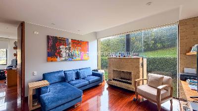 Casa de 4 alcobas en venta en La Calera, La Calera, 1346 m² · foto 3 de 20