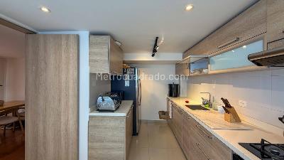Casa de 3 alcobas en venta en Cedro Narvaez, Bogotá, 150 m² · foto 5 de 17