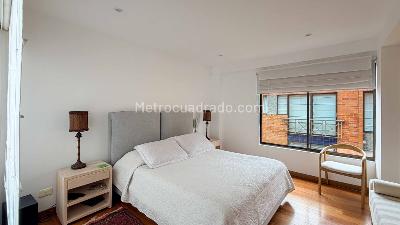 Casa de 3 alcobas en venta en Cedro Narvaez, Bogotá, 150 m² · foto 9 de 17