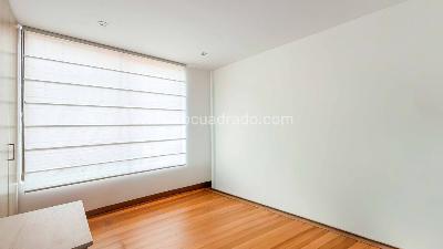 Casa de 3 alcobas en venta en Cedro Narvaez, Bogotá, 150 m² · foto 13 de 17
