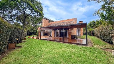 Casa de 3 alcobas en venta en Hacienda San Simon Pl, Bogotá, 1575 m² · foto 17 de 20