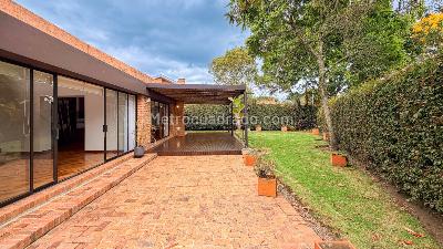 Casa de 3 alcobas en venta en Hacienda San Simon Pl, Bogotá, 1575 m² · foto 18 de 20