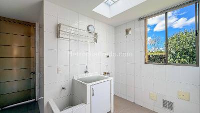 Casa de 5 alcobas en venta en Hacienda San Simon Pl, Bogotá · foto 7 de 20