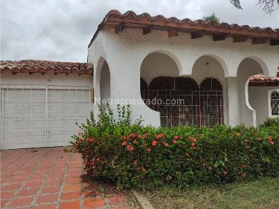 Casa en venta en Castellana, Montería · foto 2 de 6