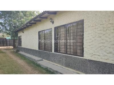 Casa de 3 alcobas en venta en Aguasnegras, Montería · foto 3 de 20