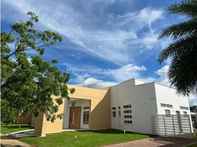 Casa en venta en Malibu, Montería · foto 2 de 20