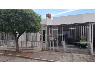 Casa en venta en Vallejo, Montería · foto 2 de 18