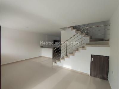 Casa en venta en Urb, Montería · foto 2 de 20