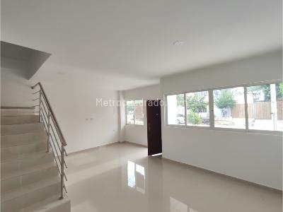Casa en venta en Urb, Montería · foto 3 de 20