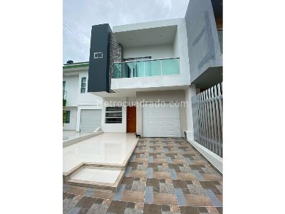 Casa en venta en Castellana, Montería · foto 2 de 20