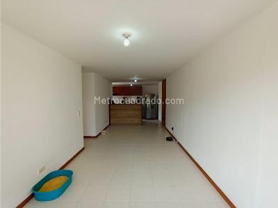 Apartamento en venta en Los Colores, Medellín · foto 7 de 20
