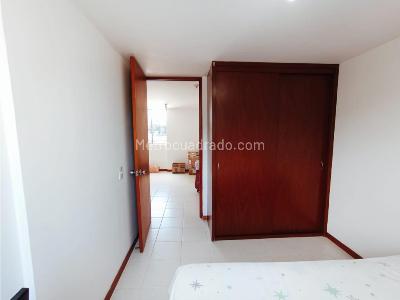 Apartamento en venta en Los Colores, Medellín · foto 9 de 20