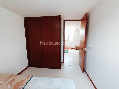 Apartamento en venta en Los Colores, Medellín · foto 11 de 20