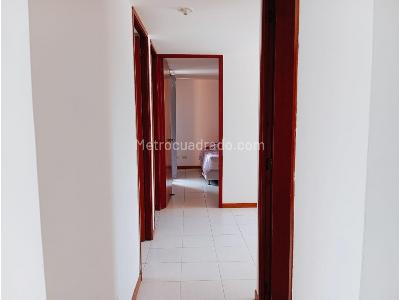 Apartamento en venta en Los Colores, Medellín · foto 18 de 20