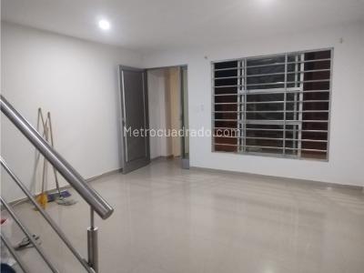 Casa en venta en Villa Jardin, Montería · foto 2 de 18