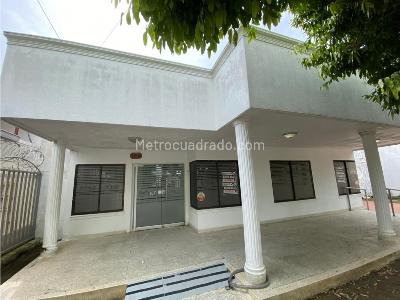 Casa en arriendo en Pasatiempo, Montería · foto 2 de 20