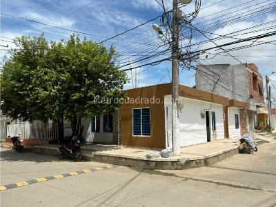 Casa en venta en Las Viñas, Montería · foto 2 de 20
